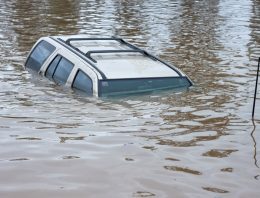 How to Survive a Swiftly Sinking Vehicle