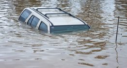 Escaping a Sinking Car