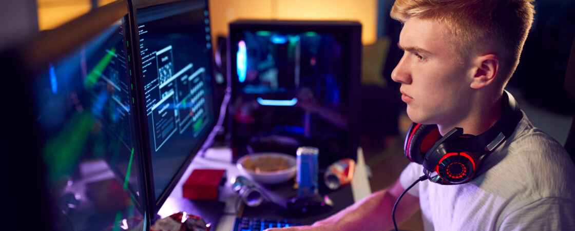 Online gamer miraculously survives real-life bullet to head