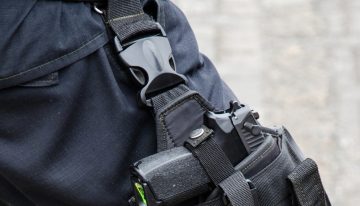 When and why to choose a thigh holster